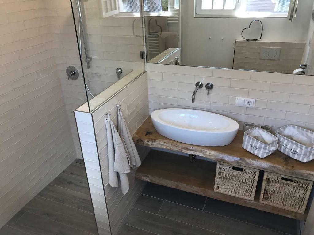 Ferienhaus Wattwurm Rysum Εξωτερικό φωτογραφία